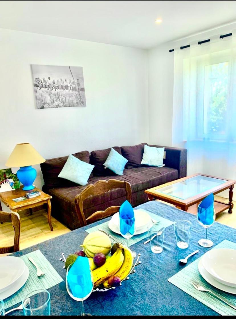 L Indemodable Renove Spacieux Et Lumineux Avec 2 Chambres Саарбург Экстерьер фото